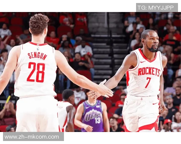 2007年NBA季后赛火箭与爵士第七场激战回顾与精彩瞬间分析 2007年NBA季后赛火箭与爵士第七场激战回顾与精彩瞬间分析